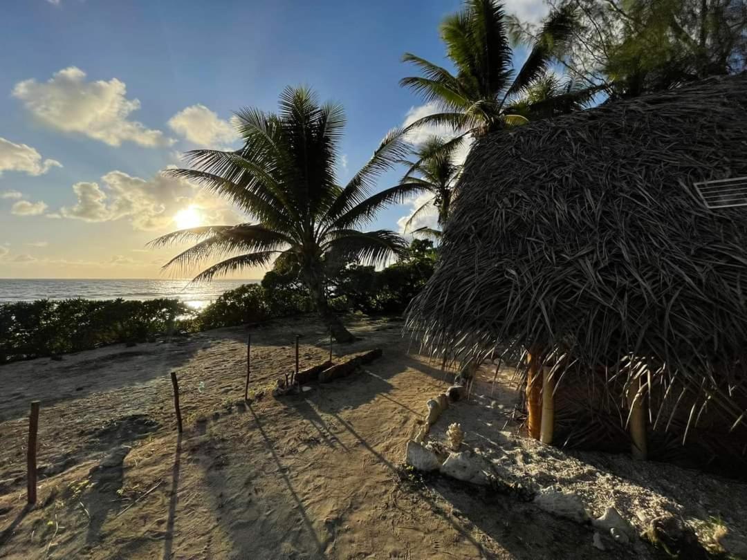 Mahana Tua Lodge Huahine Fare Zewnętrze zdjęcie