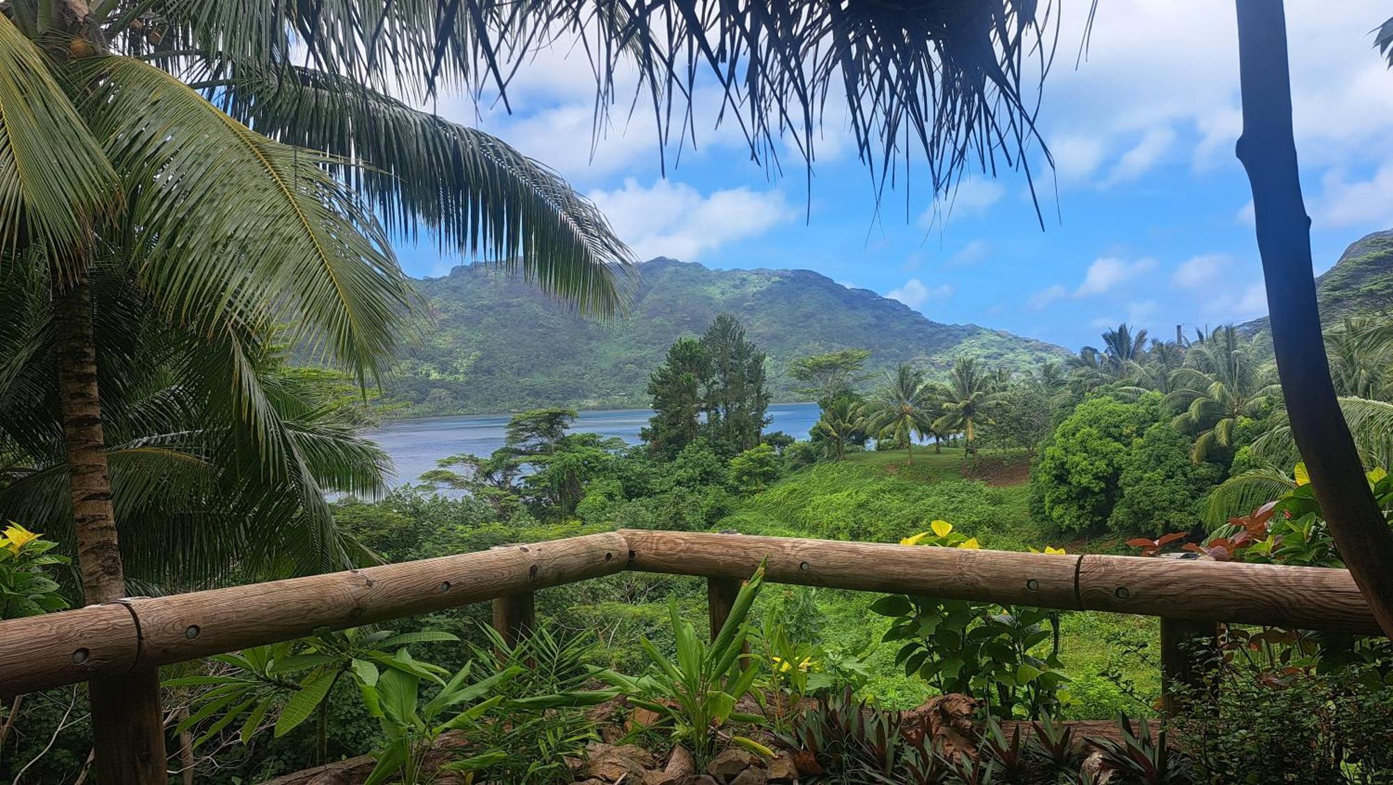 Mahana Tua Lodge Huahine Fare Zewnętrze zdjęcie